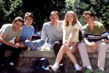 scream movie 1996 high school horror movies