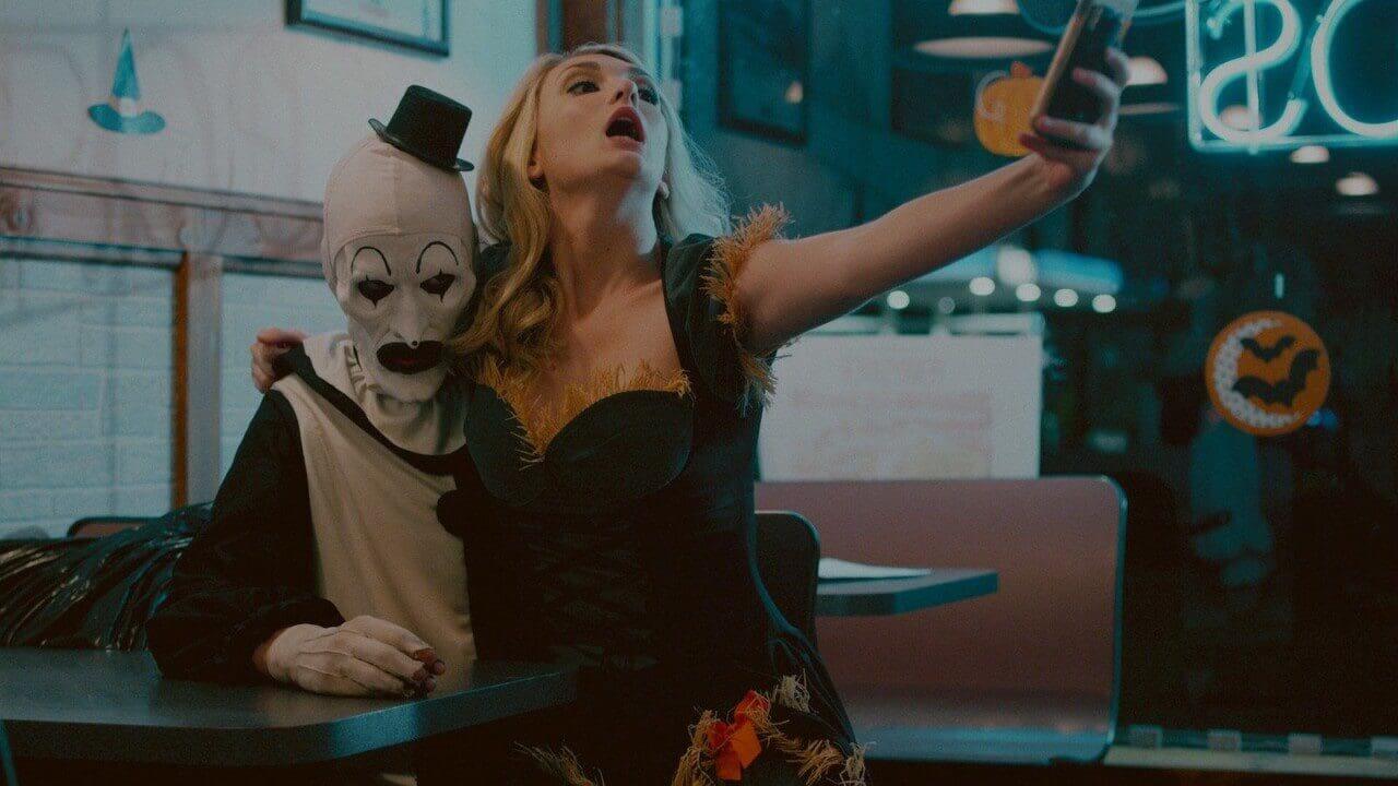 terrifier 2016 10 Must-Watch Halloween Horror Movies Actually Set on Halloween 12 terrifier 2016