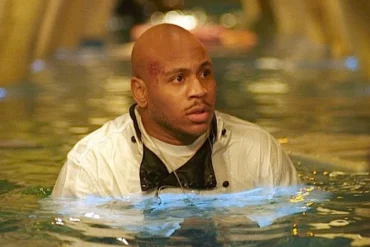 Deep Blue Sea (1999) ll cool j one-liners guilty pleasures
